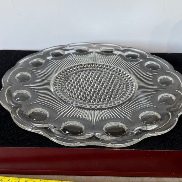 US Glass Manhattan Clear 10-3/4" Large Dinner Plate - Picture 2 of 3